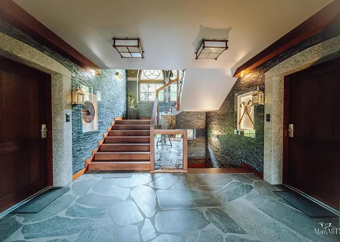 Dolina Wikingow Heddal 02 Szklarska Poręba